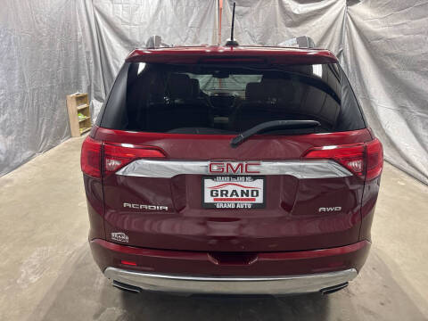 2017 GMC Acadia Denali