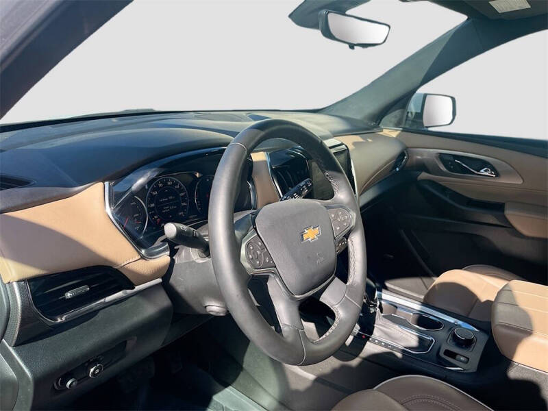 2023 Chevrolet Traverse Premier