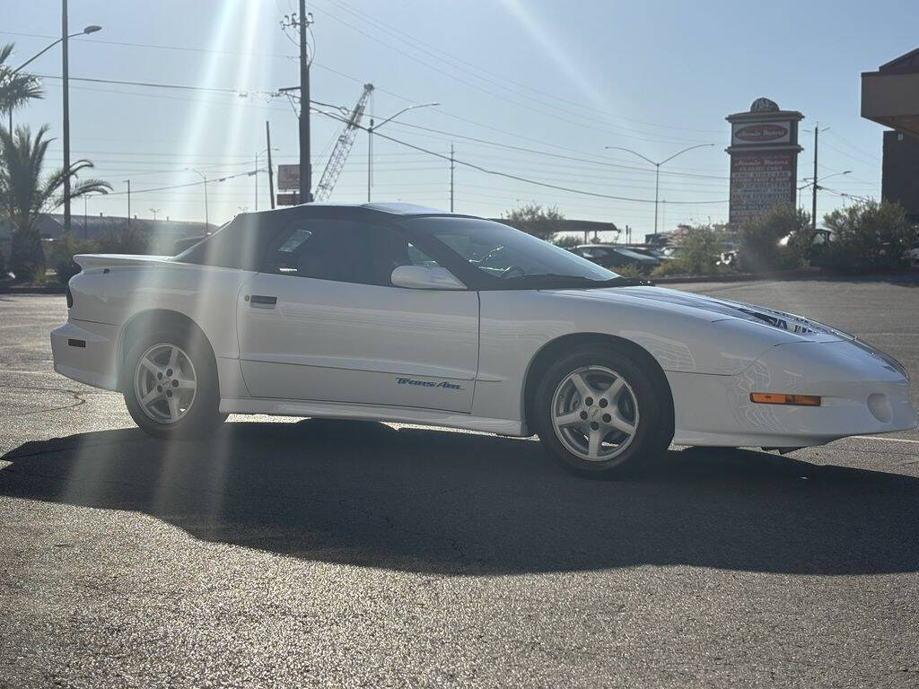 1995 Pontiac Firebird 23