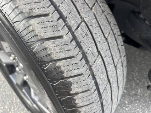 2022 Ford F-150 Lightning Lariat