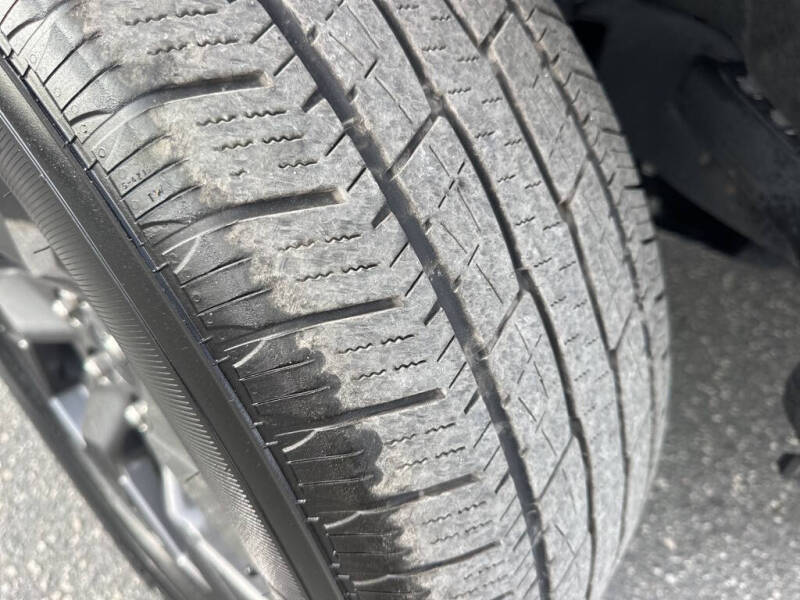 2022 Ford F-150 Lightning Lariat