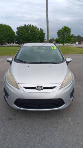 2013 Ford Fiesta SE
