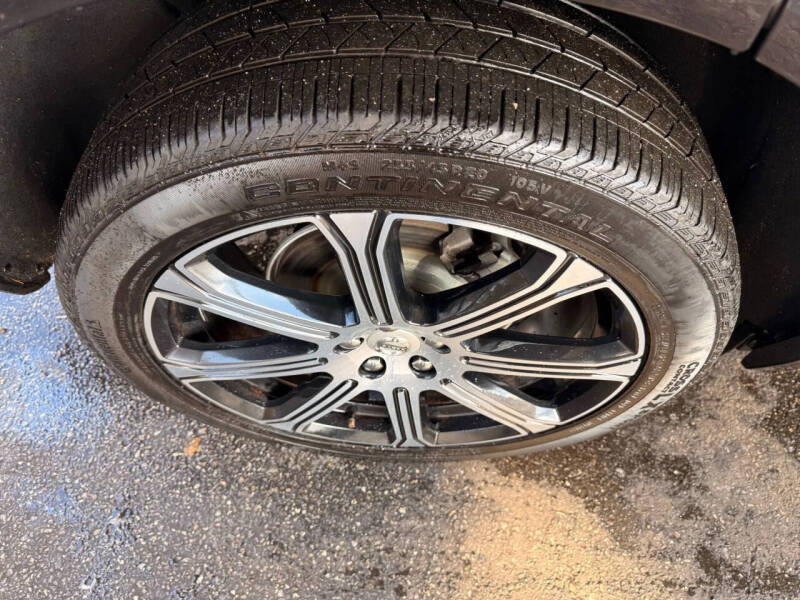 2021 Volvo XC60 T5 Inscription