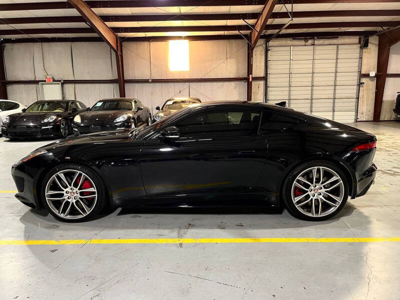 2015 Jaguar F-TYPE R