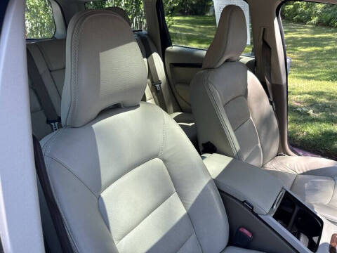 2011 Volvo XC70 T6