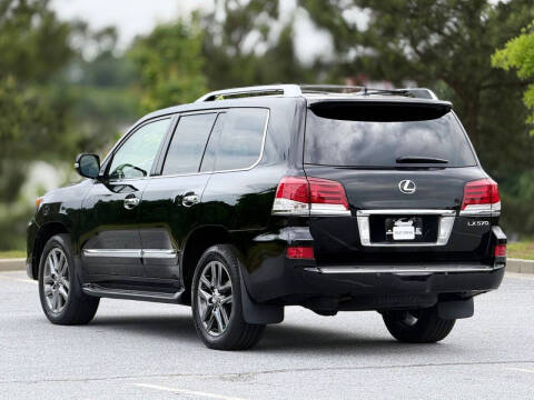 2015 Lexus LX 570