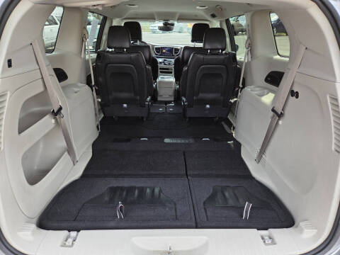 2018 Chrysler Pacifica Touring L