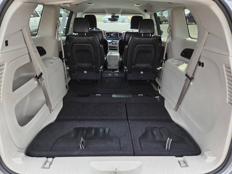 2018 Chrysler Pacifica Touring L
