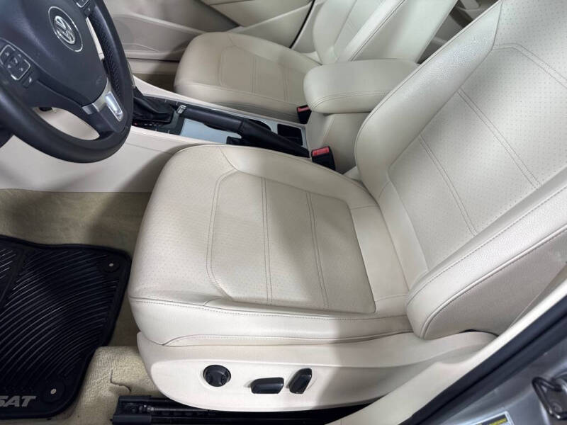 2013 Volkswagen Passat