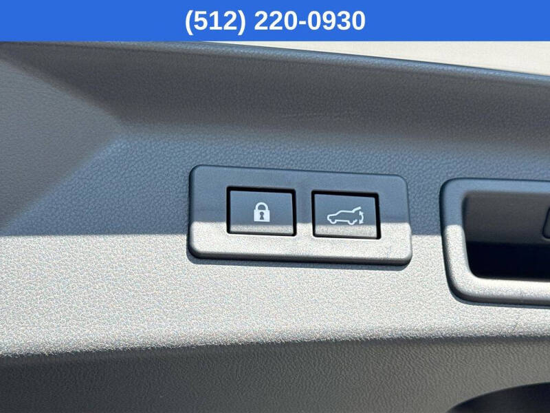 2025 Subaru Forester Premium Hybrid