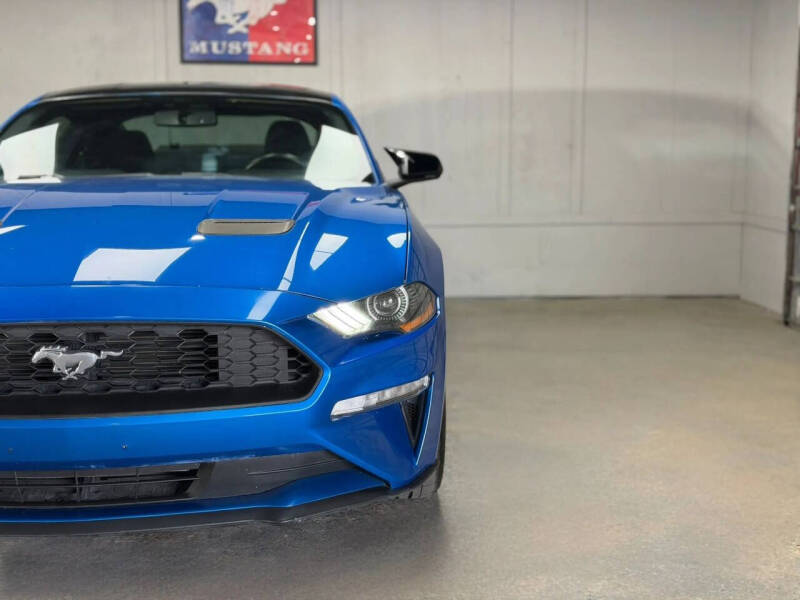 2020 Ford Mustang