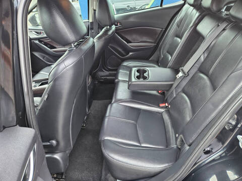 2018 Mazda MAZDA3