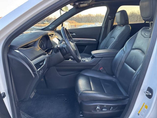 2019 Cadillac XT4 Premium Luxury