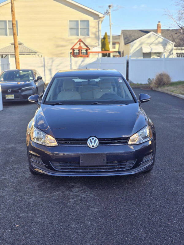 2016 Volkswagen Golf TSI S
