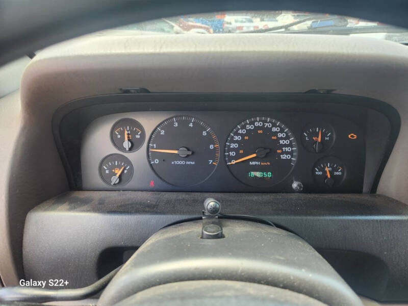 2003 Jeep Grand Cherokee Laredo