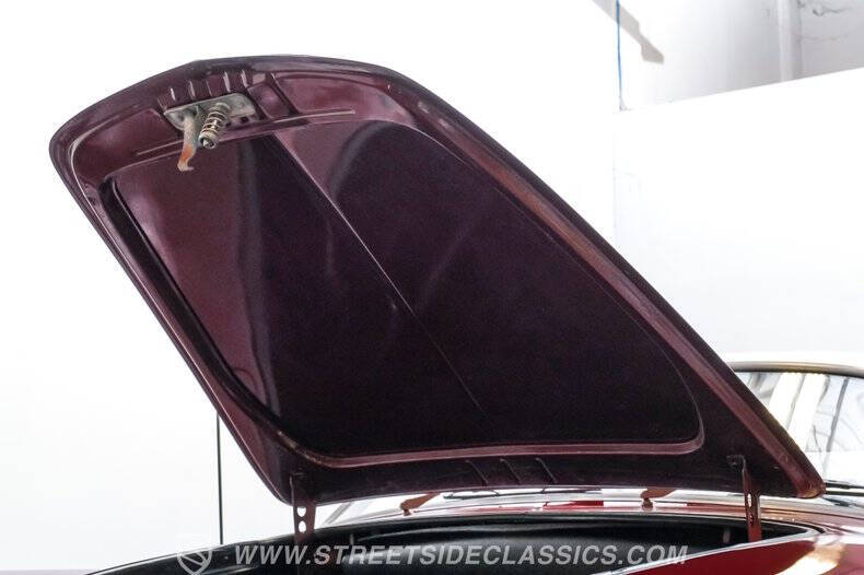 1968 Volkswagen Karmann Ghia