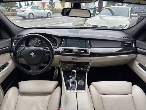 2012 BMW 5 Series 535i Gran Turismo