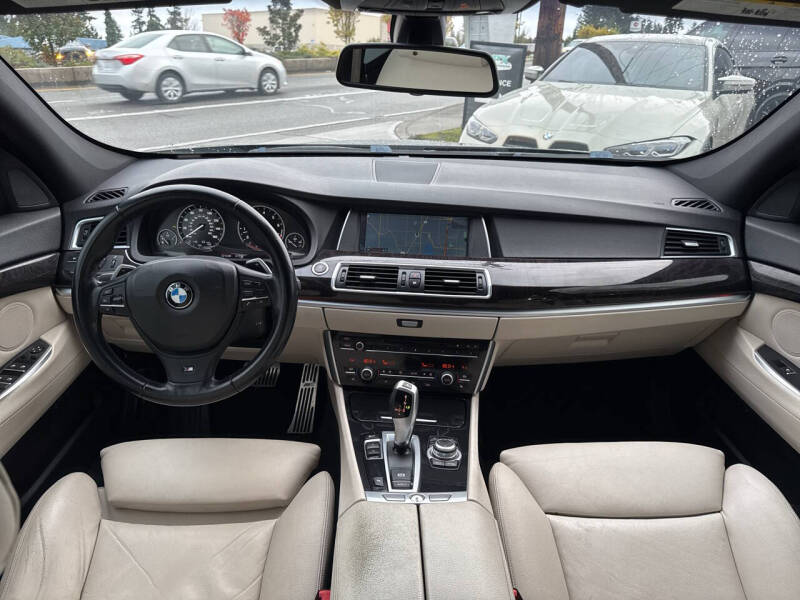 2012 BMW 5 Series 535i Gran Turismo