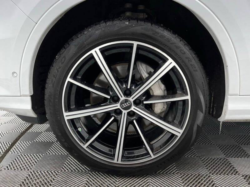 2022 Audi Q7 quattro Premium Plus 55 TFSI