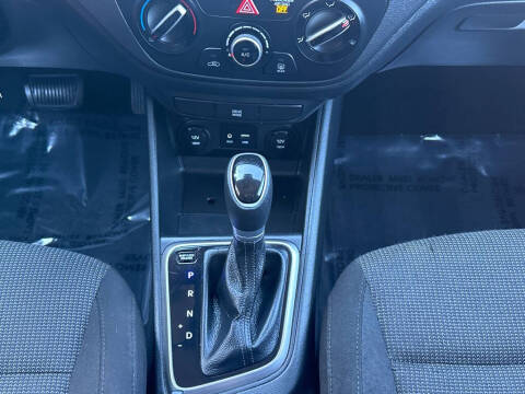 2020 Hyundai Accent SE