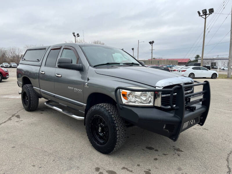 2006 Dodge Ram 2500 Pickup SLT photo 4