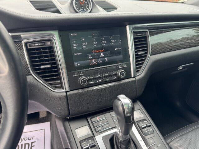 2017 Porsche Macan GTS