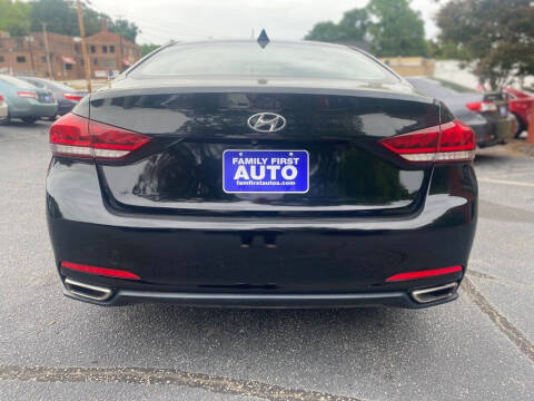 2015 Hyundai Genesis