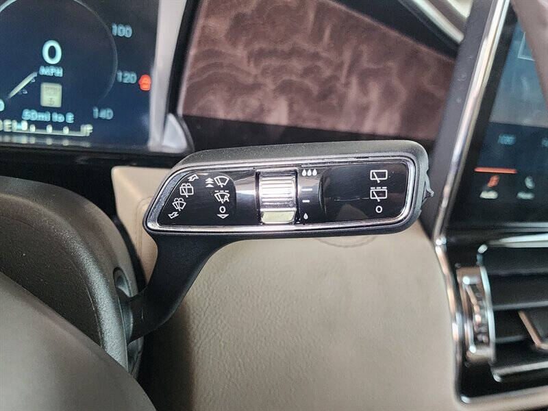 2023 Lincoln Navigator Standard