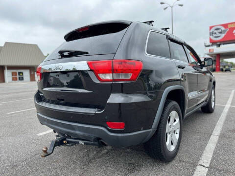 2013 Jeep Grand Cherokee Laredo