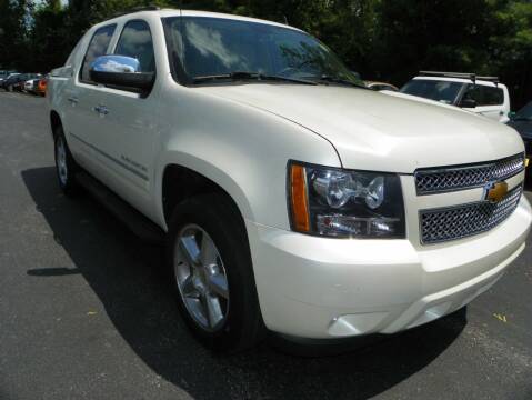 2013 Chevrolet Avalanche for sale at Ed Davis LTD in Poughquag NY