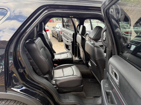 2018 Ford Explorer Sport
