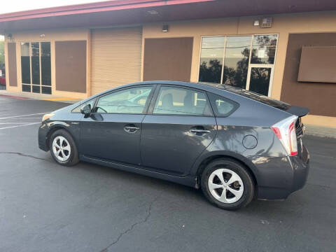 2012 Toyota Prius Two