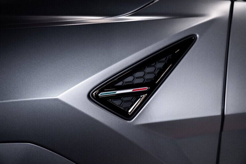 2022 Lamborghini Urus