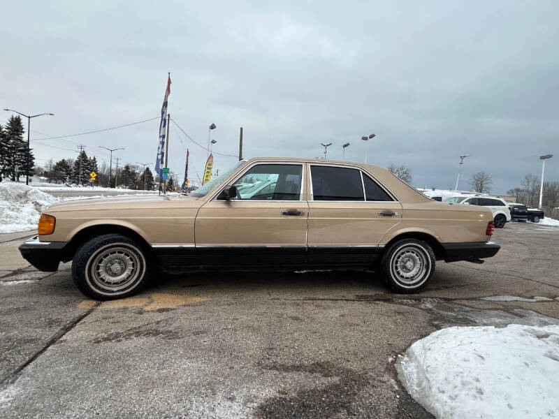 1984 Mercedes-Benz 300-Class 300 SD