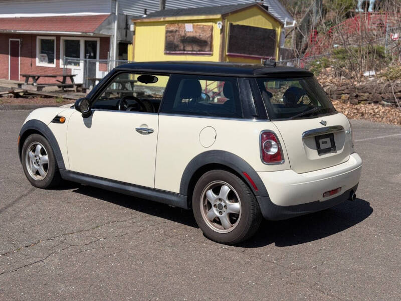 2011 MINI Cooper