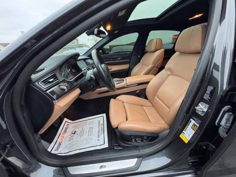 2011 BMW 7 Series 740i