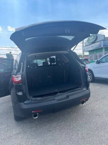 2018 Chevrolet Traverse LS