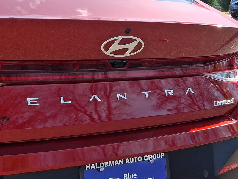 2024 Hyundai Elantra Limited
