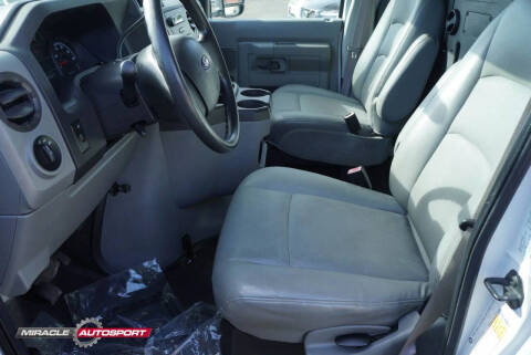 2009 Ford E-Series E-150