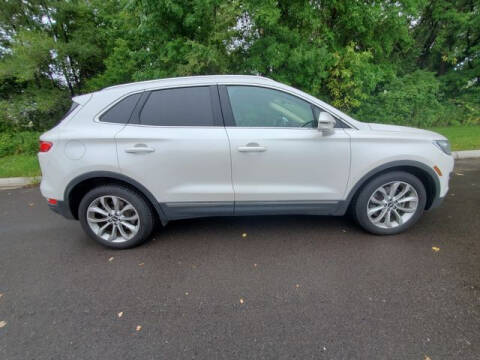 2016 Lincoln MKC Select