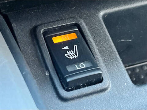 2020 Nissan Titan SV