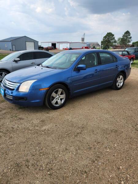Used 2009 Ford Fusion SE with VIN 3FAHP07169R215172 for sale in Madison, SD