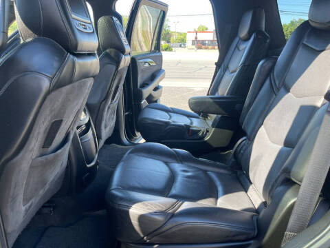 2016 Cadillac Escalade Platinum