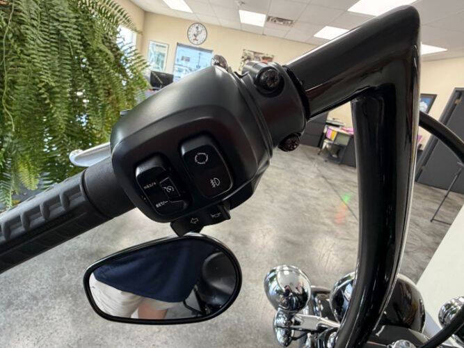 2025 Harley-Davidson Heritage Softail Classic