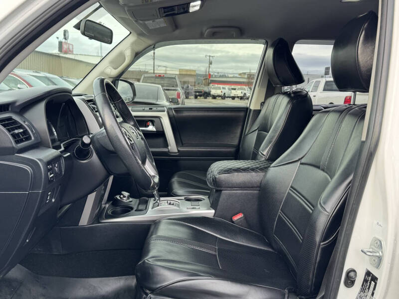 2015 Toyota 4Runner SR5