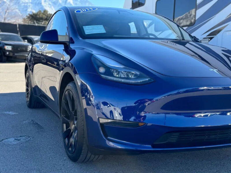 2023 Tesla Model Y Long Range