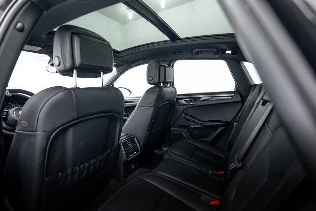 2023 Porsche Macan