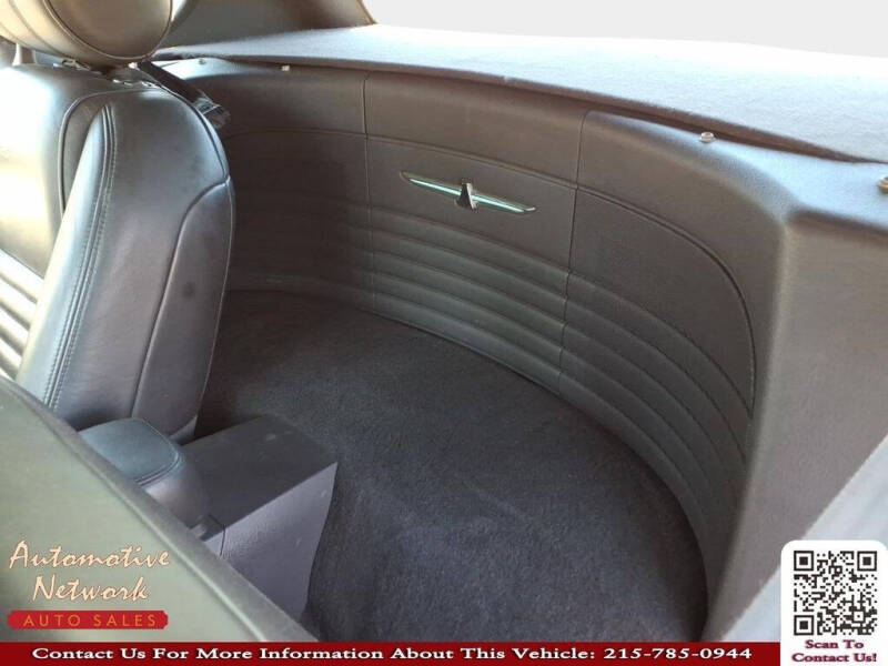 2002 Ford Thunderbird Deluxe