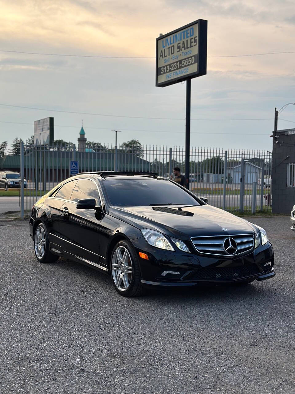 2010 Mercedes-Benz E-Class for sale at Unlimited Auto Sales Inc. in Detroit, MI