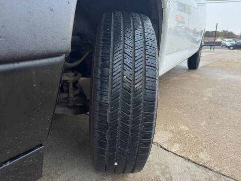 2018 GMC Savana 2500